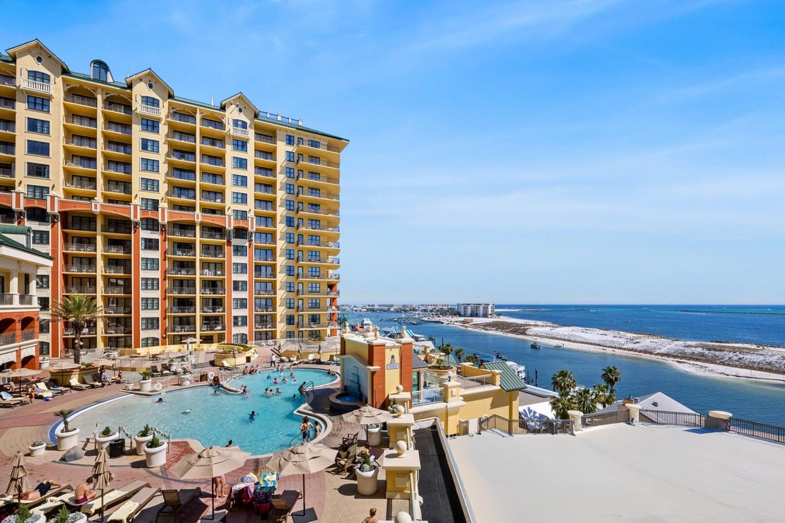 Condo in Destin, Florida, United States 1 - 17516231