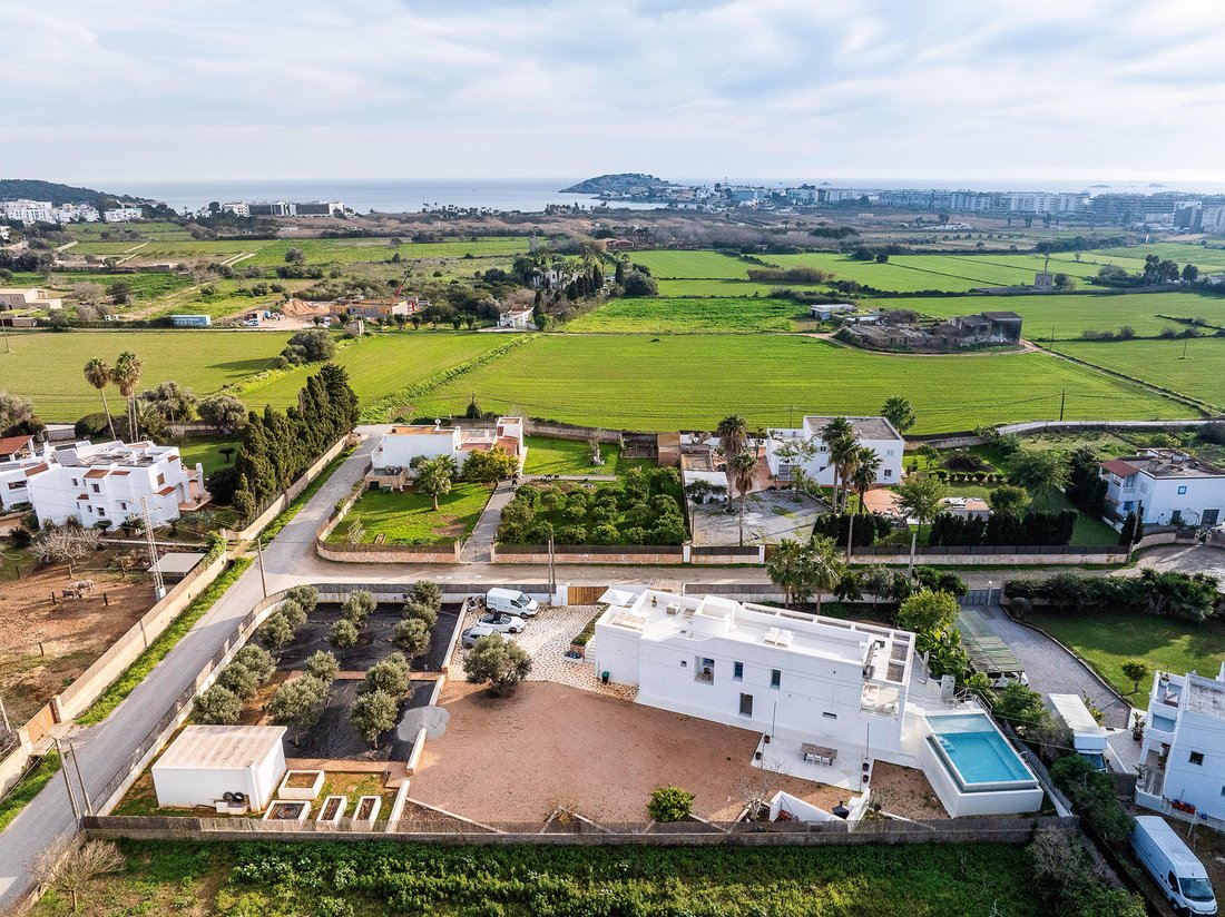 Casa a Santa Eulària des Riu, Isole Baleari, Spagna 4 - 17494512