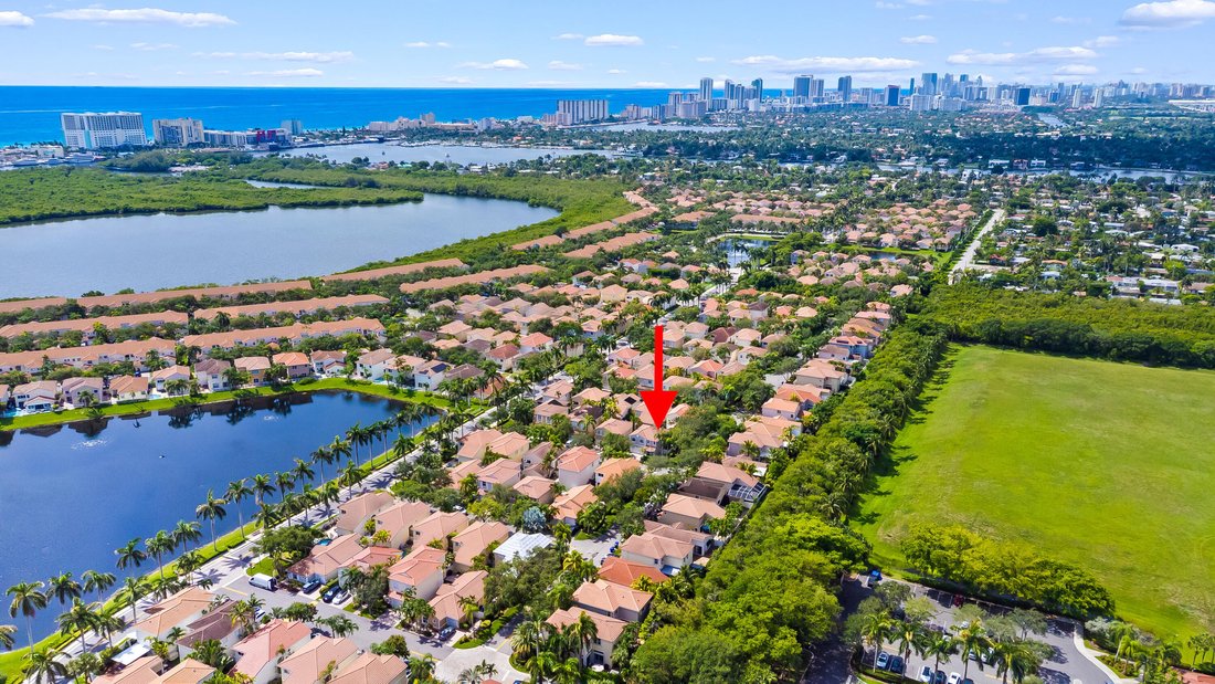 House in Hollywood, Florida, United States 5 - 17516459