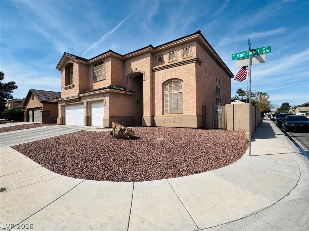 House in Las Vegas, Nevada, United States 2 - 17516258