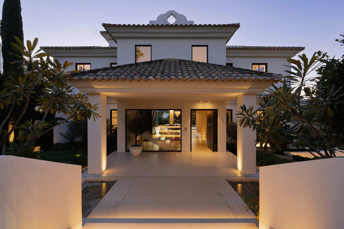 Villa in Nueva Andalucia, Marbella, Spain 3 - 17516550