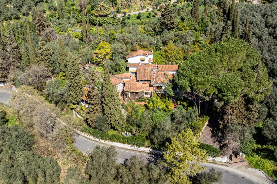 Villa in Bargecchia, Tuscany, Italy 1 - 17516722
