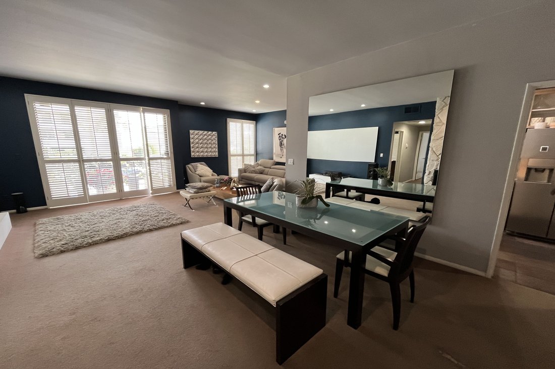 Condo in Los Angeles, California, United States 5 - 17516734