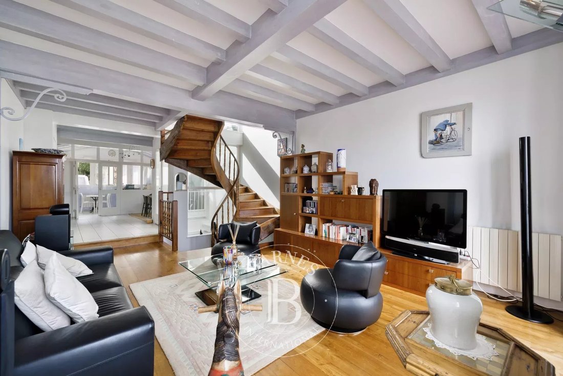 Townhouse in Nord, Ciboure, France 2 - 17516690