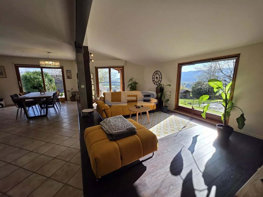 Casa a Hauteville-sur-Fier, Auvergne-Rodano-Alpi, Francia 2 - 17357829