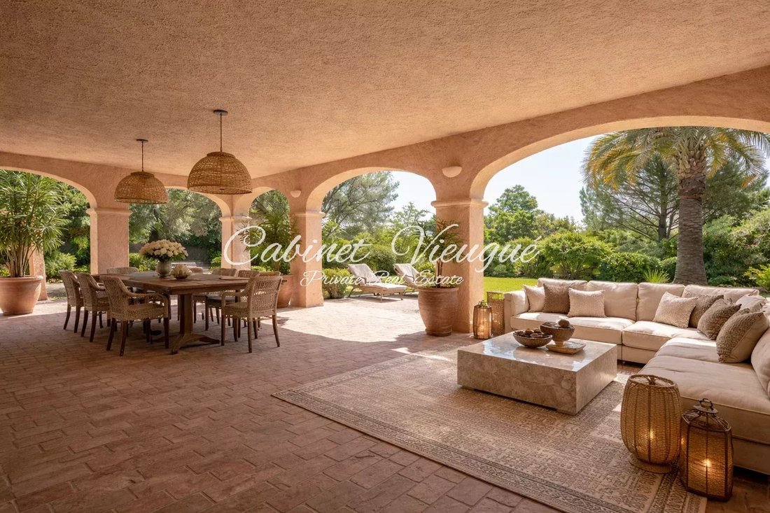 Villa in Grimaud, Provence-Alpes-Côte d'Azur, France 2 - 16246360