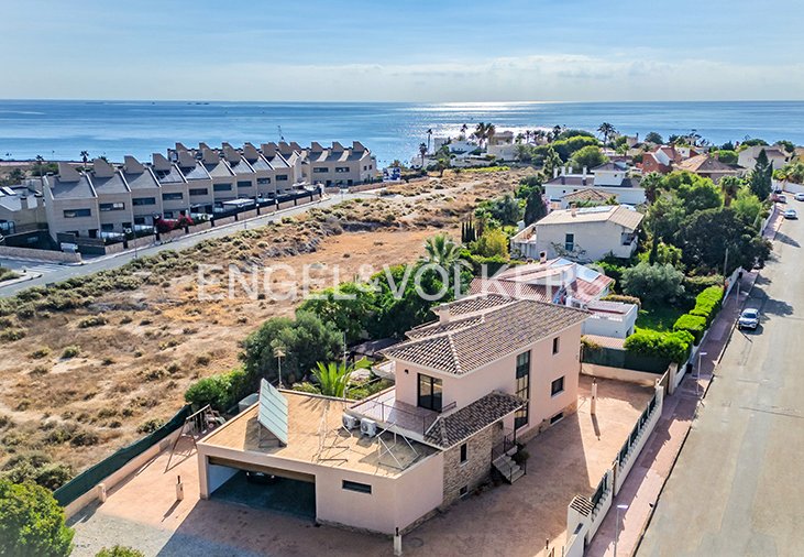Villa in el Campello, Valencian Community, Spain 3 - 17516918