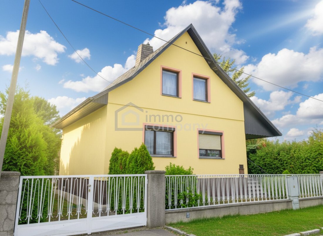 House in Ebreichsdorf, Lower Austria, Austria 1 - 17516886