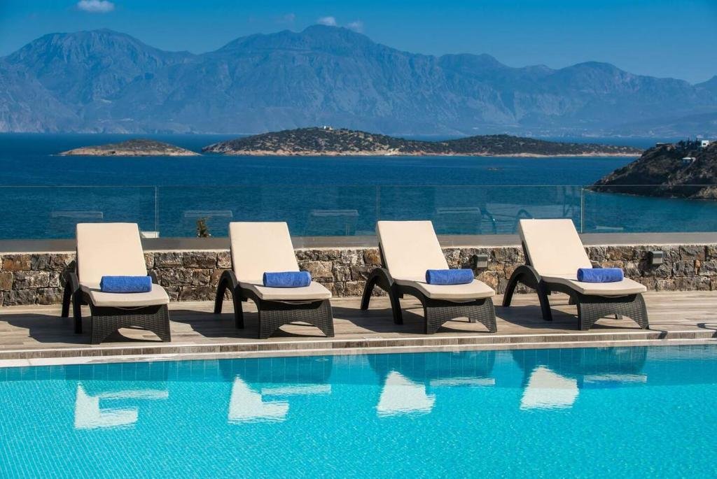 Villa in Community of Agios Nikolaos, Agios Nikolaos, Greece 5 - 17517148
