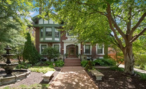 Apartment in St. Louis, Missouri, United States 1
