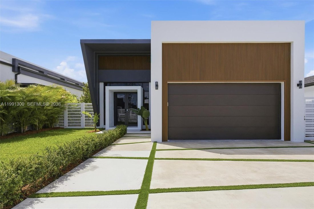 House in Miami, Florida, United States 1 - 17517030