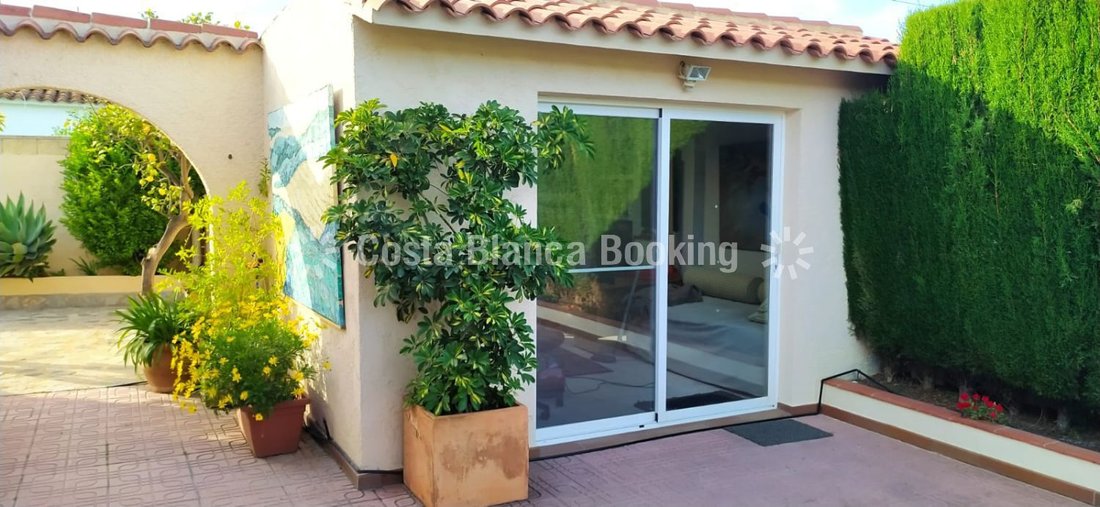 Chalet in l'Alfas del Pi, Valencian Community, Spain 4 - 17517232