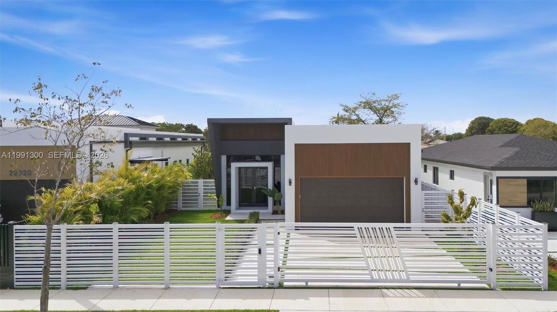 House in Miami, Florida, United States 3 - 17517030