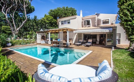 Villa in Vale do Lobo, Almancil, Portugal 1