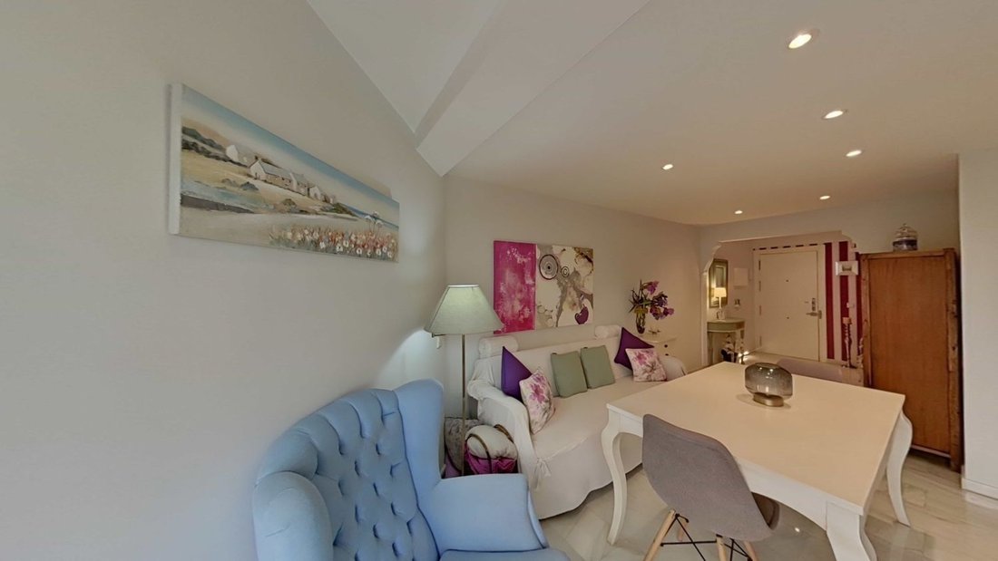 Apartment in Marbella, Andalusia, Spain 5 - 17517225