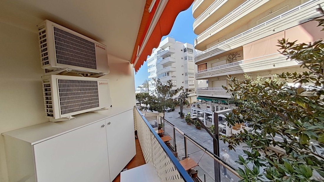 Apartment in Marbella, Andalusia, Spain 1 - 17517225