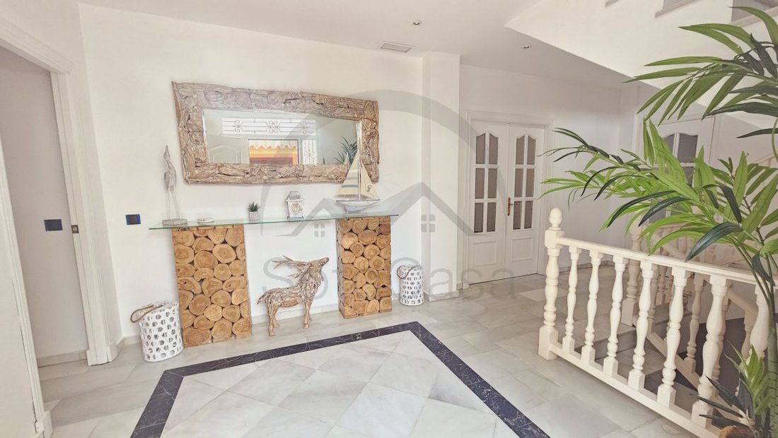 Villa in Sotogrande, San Roque, Andalusia 3 - 17517271