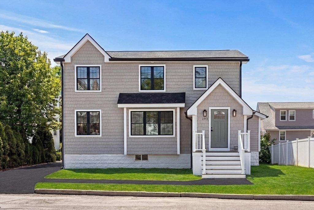 House in Stoneham, Massachusetts, United States 3 - 17517538