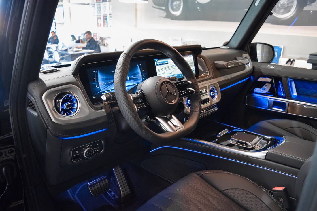 Suv in Cardedeu, Spain 3 - 17517716