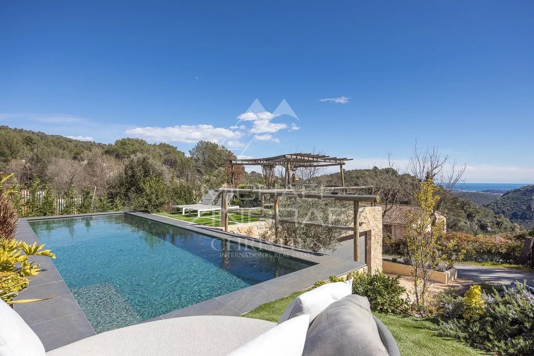 Villa in Tourrettes-sur-Loup, Provence-Alpes-Côte d'Azur, France 3 - 17518137