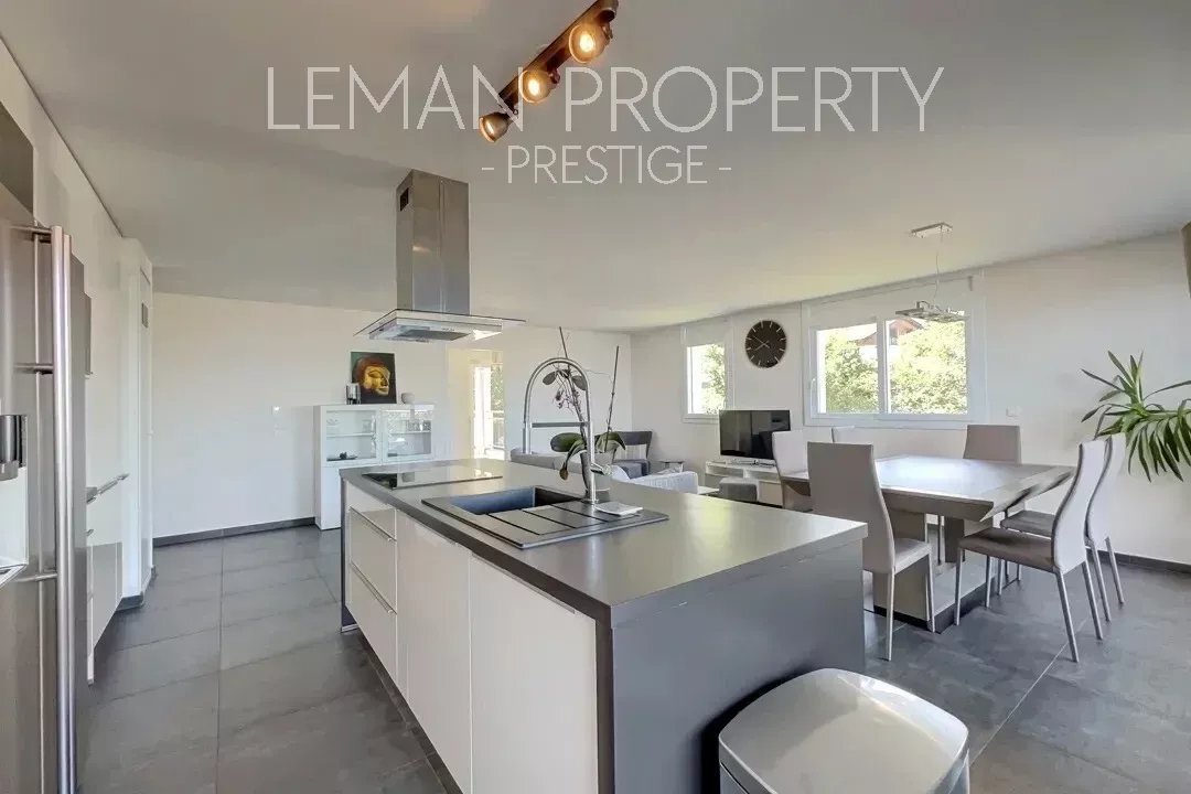 Apartment in Evian-les-Bains, Auvergne-Rhône-Alpes, France 1 - 15831292