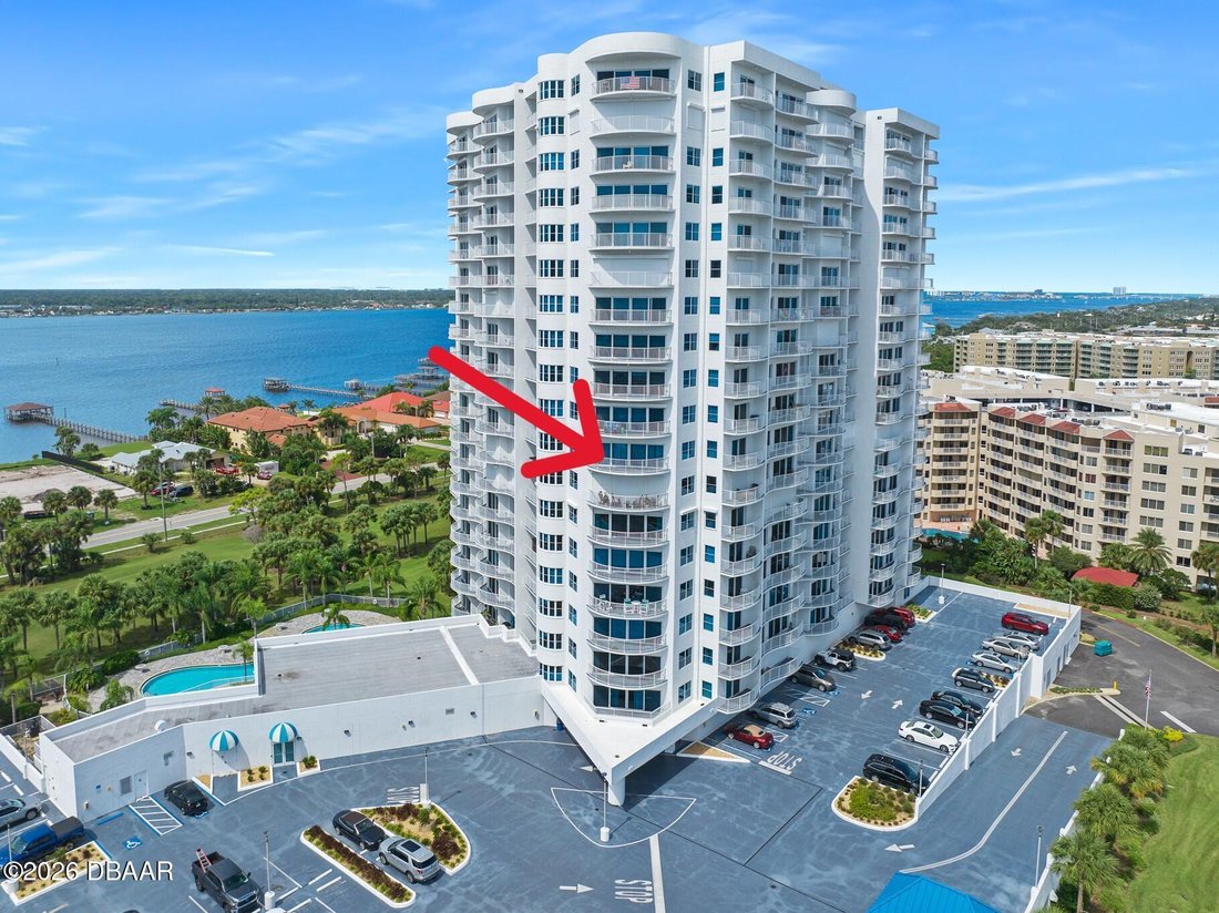 Condo in Daytona Beach, Florida, United States 1 - 17518441