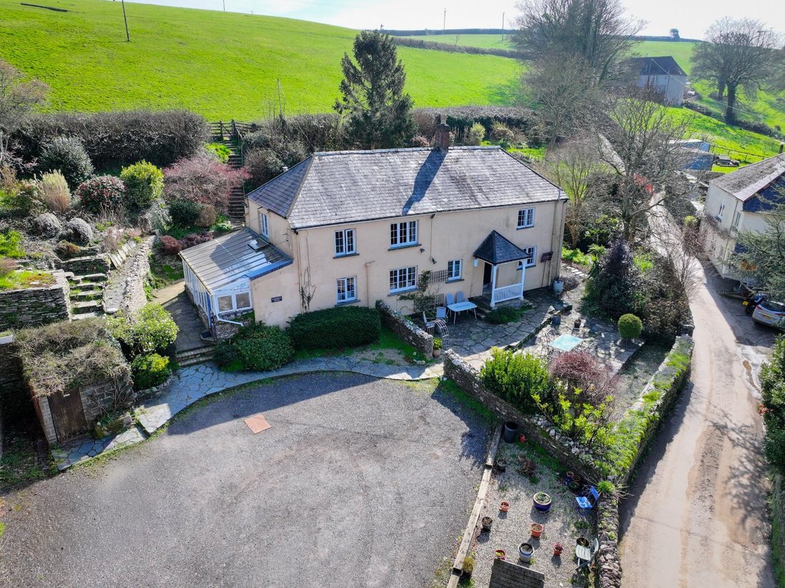 House in Devon, England 1 - 17518628
