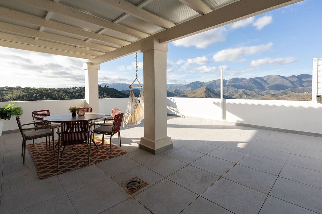 Townhouse in Elviria-Cabopino, Marbella, Spain 1 - 17518149