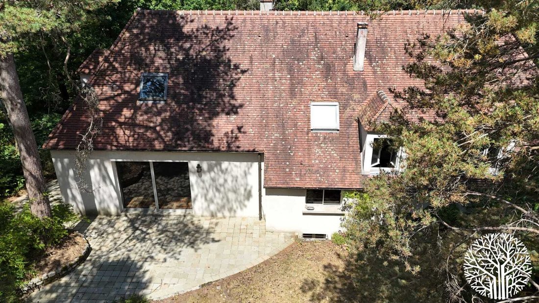 Estate in Noisy-sur-Ecole, Ile-de-France, France 5 - 17518659