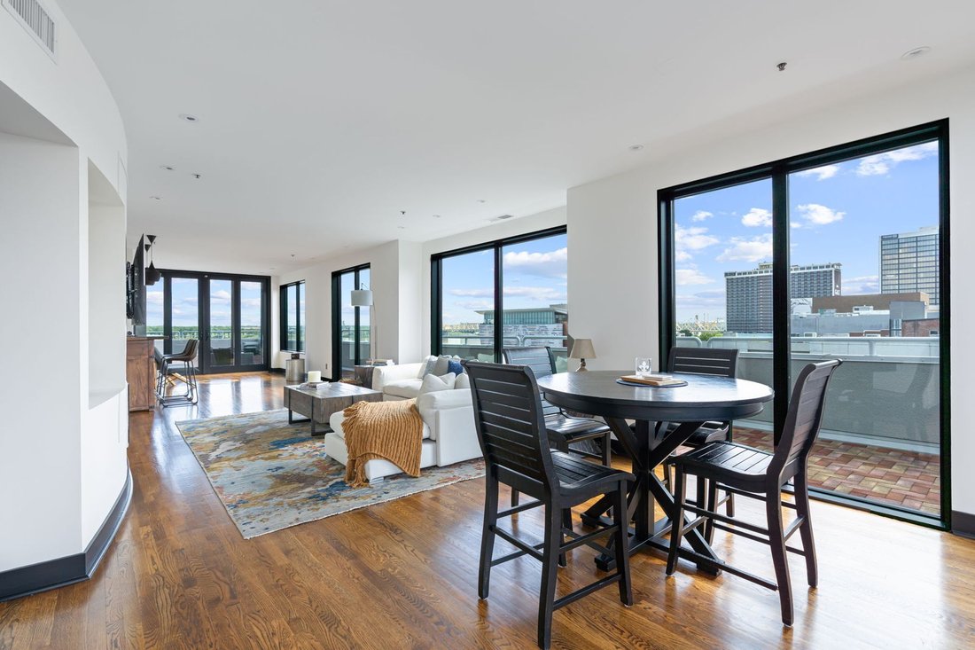 Condo in Watterson Park, Kentucky, United States 5 - 17517984