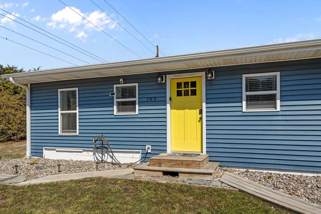 House in Emerald Isle, North Carolina, United States 2 - 17517994