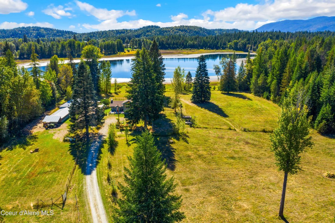 House in Sandpoint, Idaho, United States 1 - 17518379