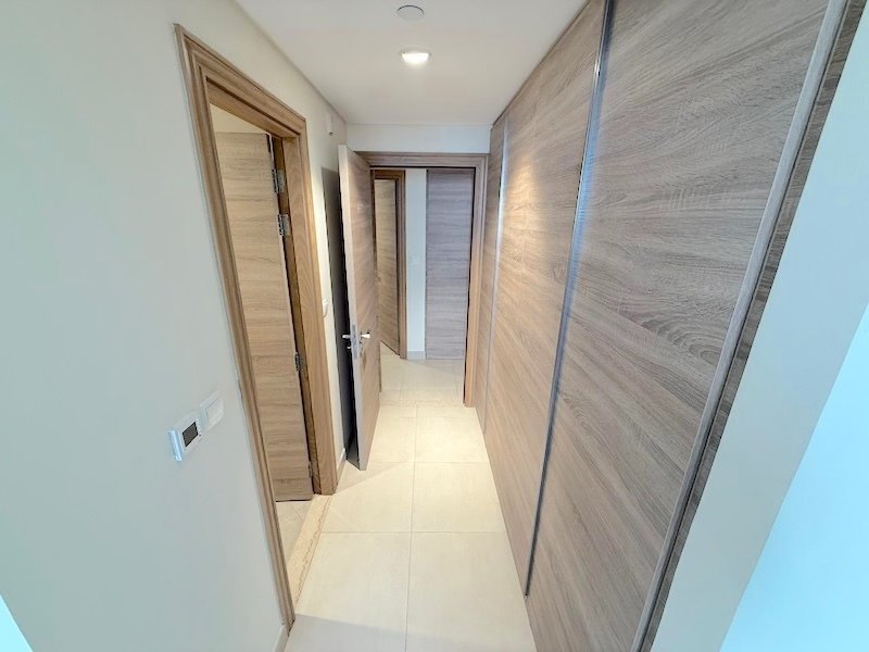 Apartment in Muhaisnah, Dubai, United Arab Emirates 4 - 17518207