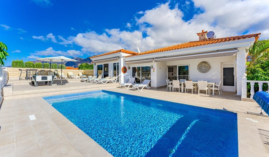 Villa in Santiago del Teide, Canary Islands, Spain 1 - 17518638