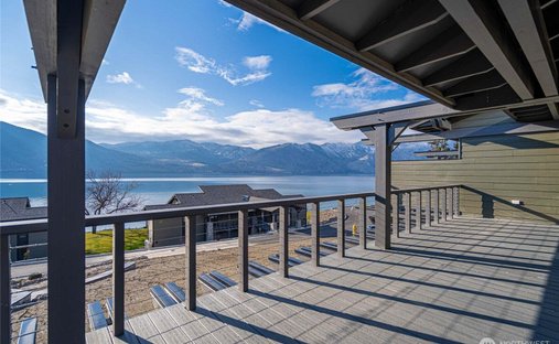Condo in Manson, Washington, United States 1