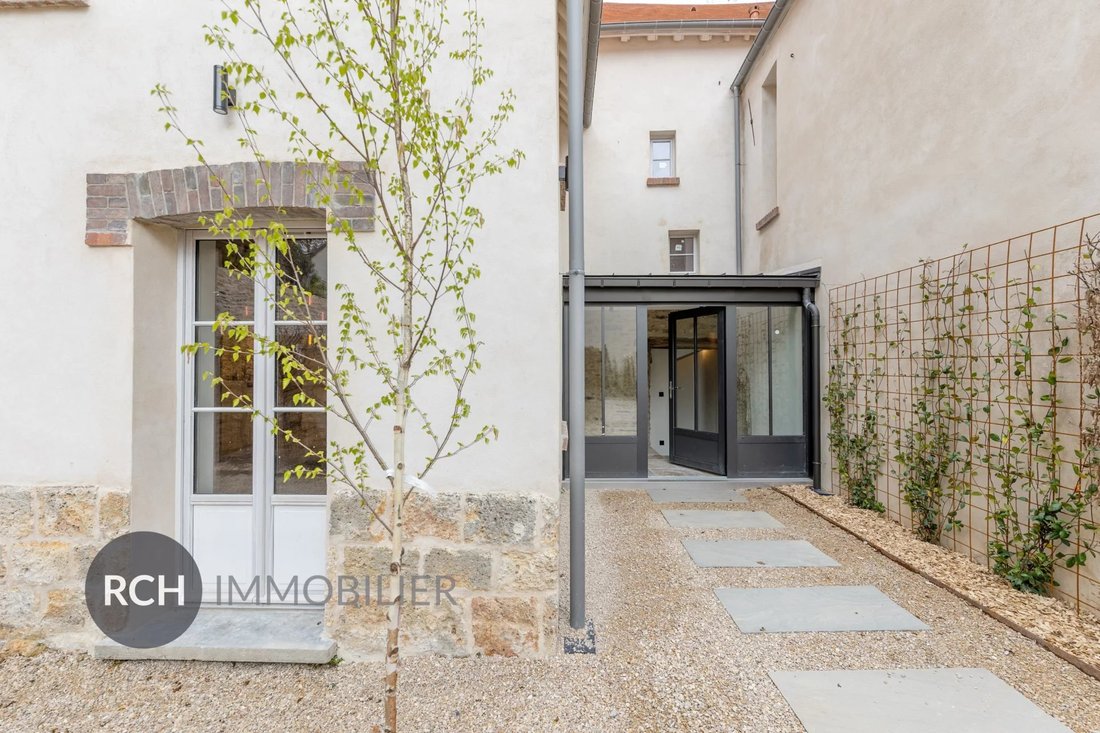 House in Montfort-l'Amaury, Ile-de-France, France 1 - 17511898
