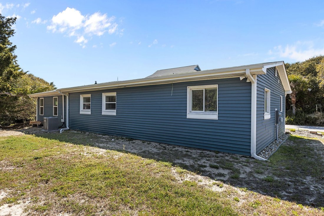 House in Emerald Isle, North Carolina, United States 3 - 17517994