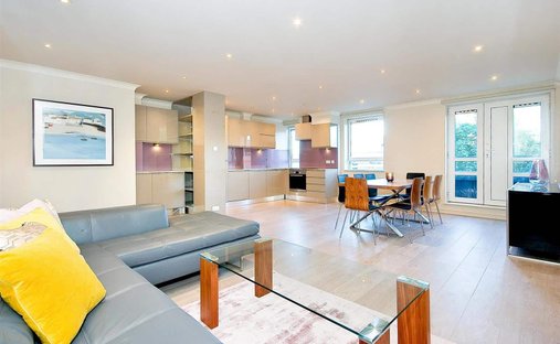 Apartment in Kilburn Park, Brent, England 1
