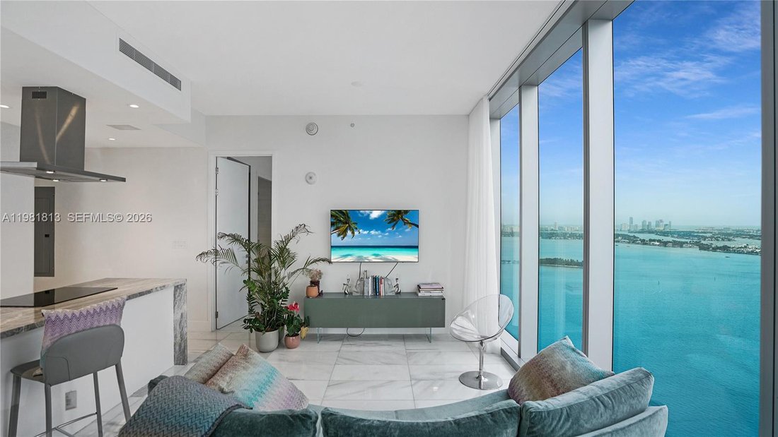 Condo in Miami, Florida, United States 5 - 17520449