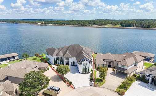 House in Conroe, Texas, United States 1