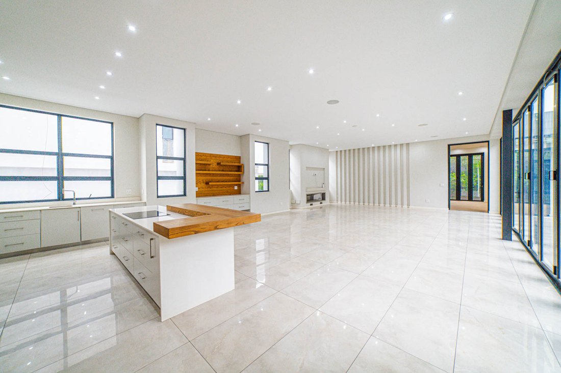 House in Riverglen, Gauteng, South Africa 2 - 17522909