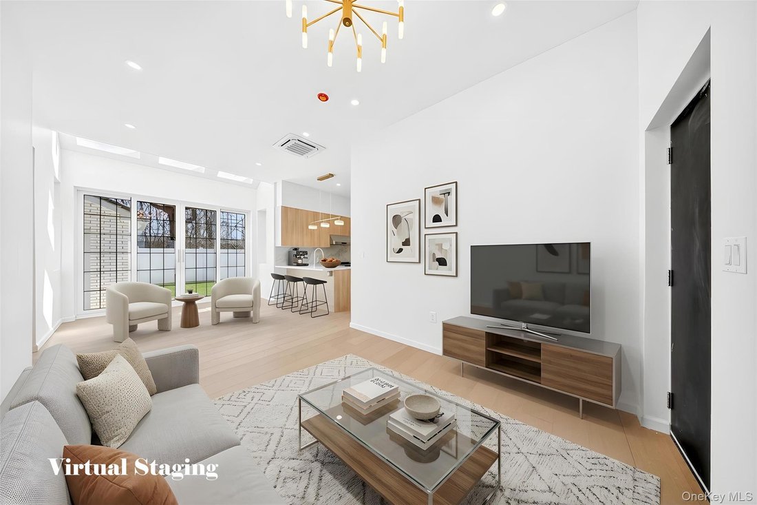 House in New York, New York, United States 4 - 17523788