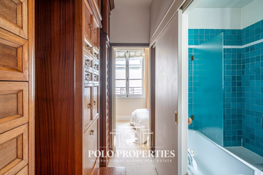 Apartment in Raspail-Montparnasse, Paris 14e Arrondissement, Paris 5 - 17519175