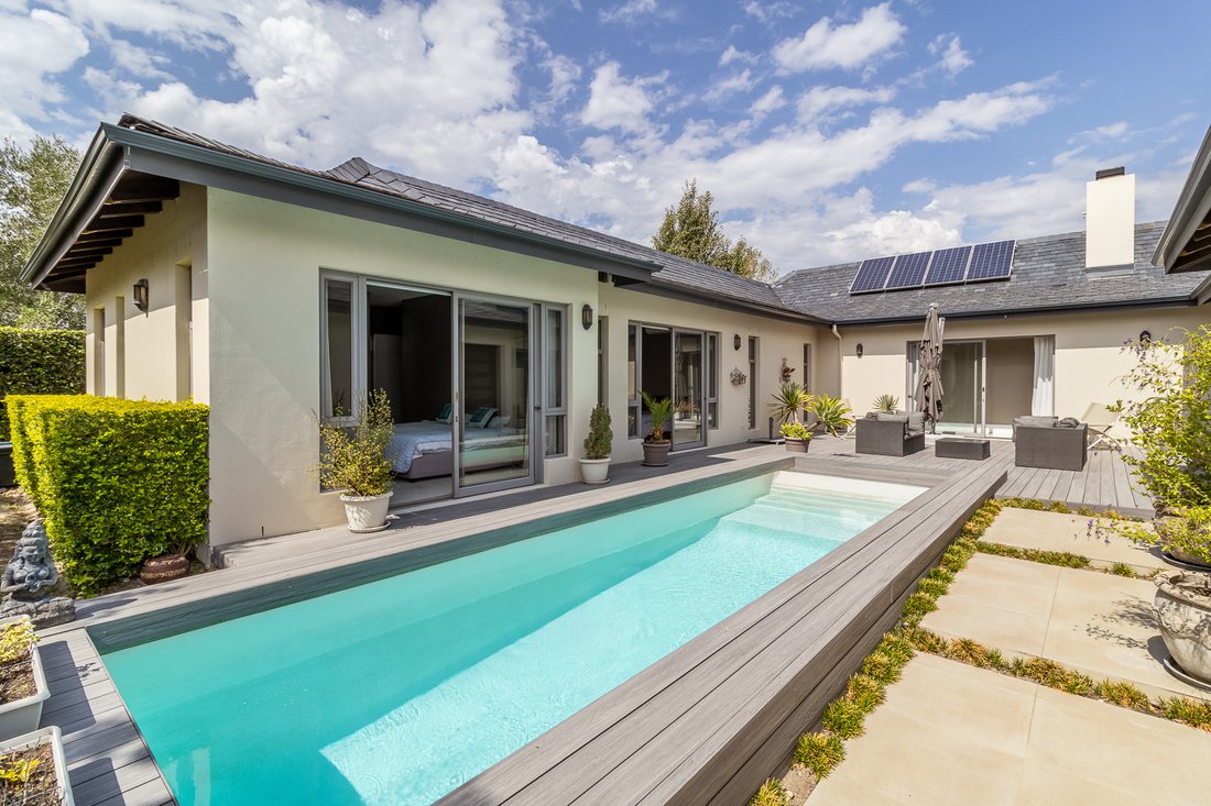 House in Paarl, Groenvlei, Western Cape 1 - 17522897