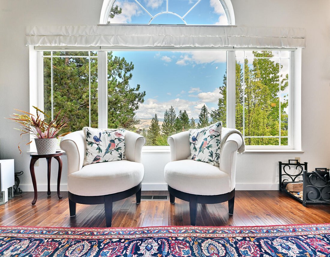 House in Ashland, Oregon, United States 2 - 17518948