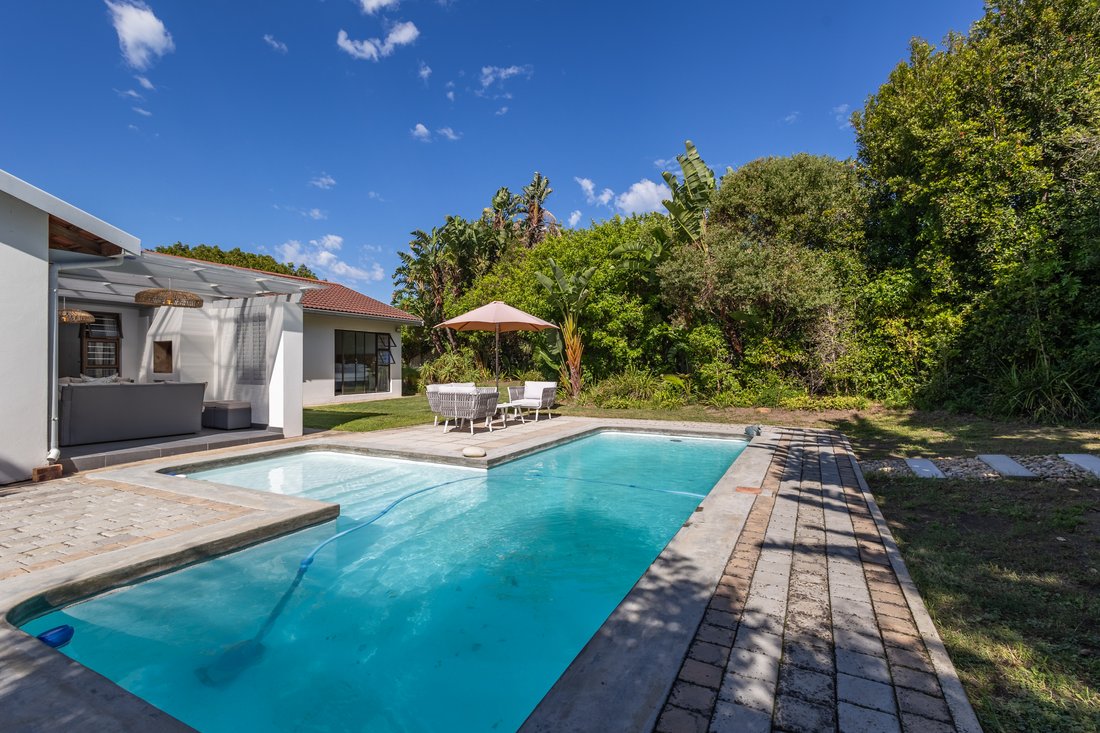 House in Plettenberg Bay, Western Cape, South Africa 2 - 17522871