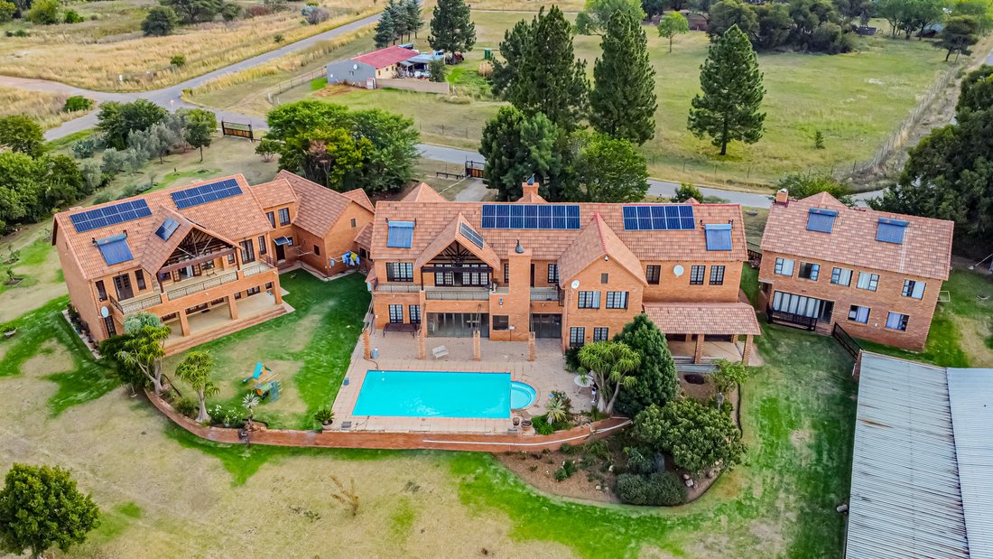 Farm Ranch in Centurion, Gauteng, South Africa 3 - 17522915