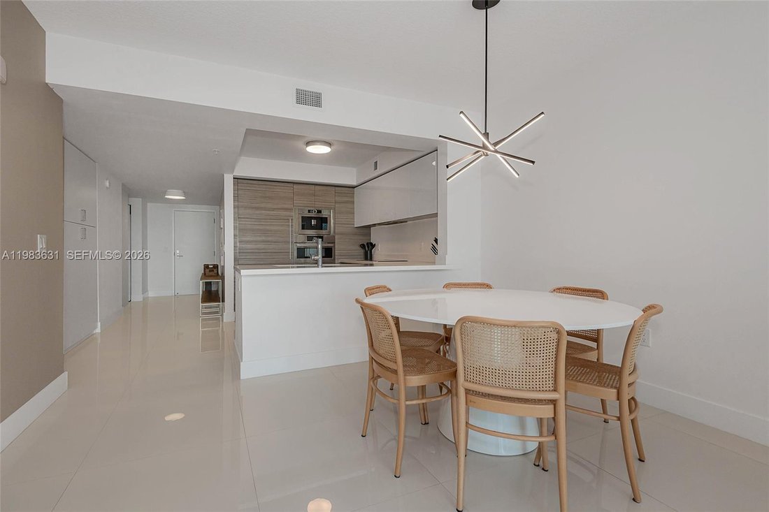 Condo in Sunny Isles Beach, Florida, United States 5 - 17520141