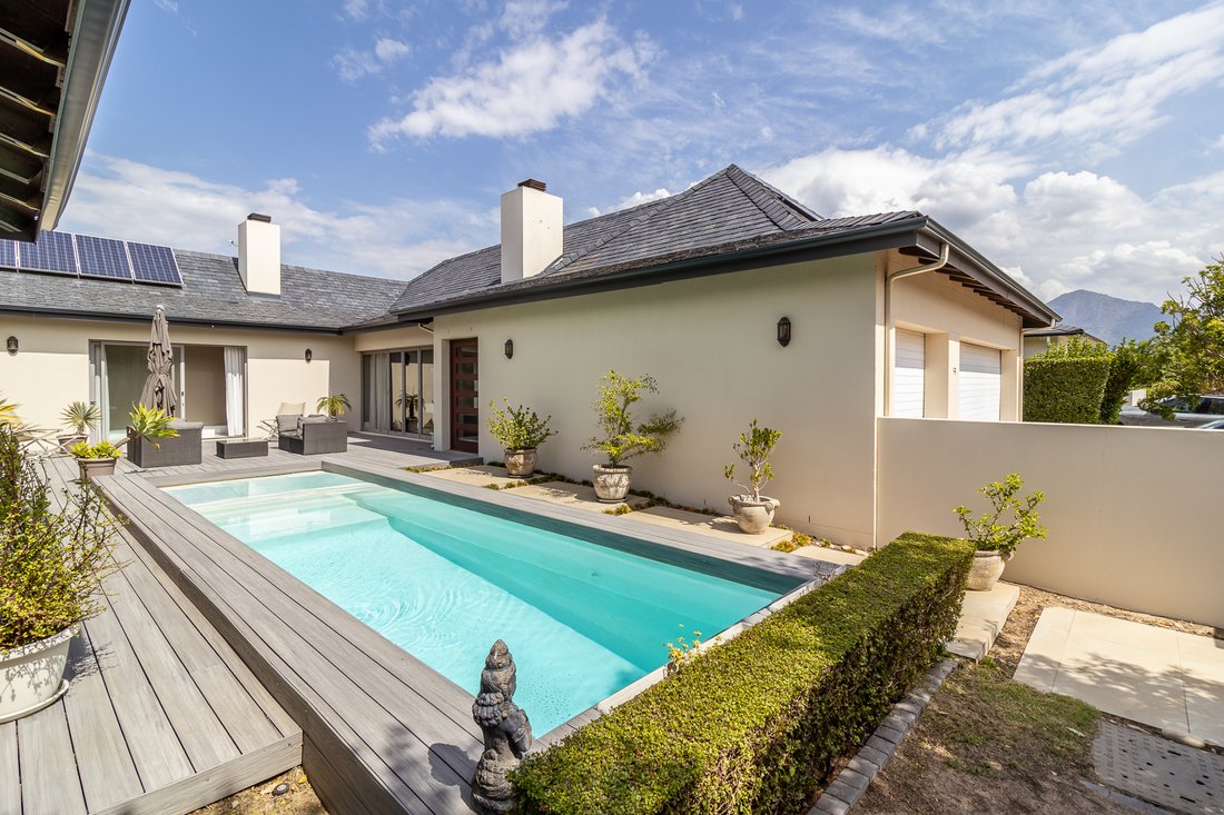 House in Paarl, Groenvlei, Western Cape 2 - 17522897