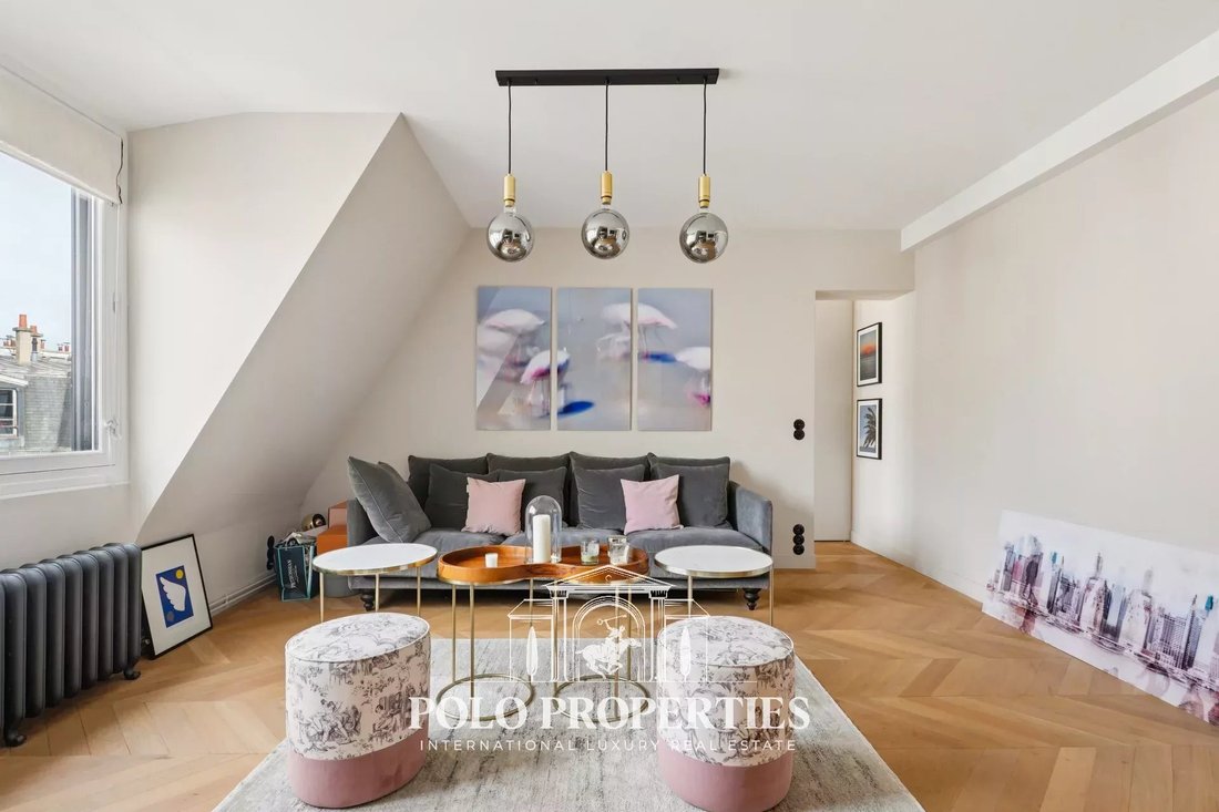 Apartment in Chaillot, Paris 16e Arrondissement, Paris 1 - 15087147